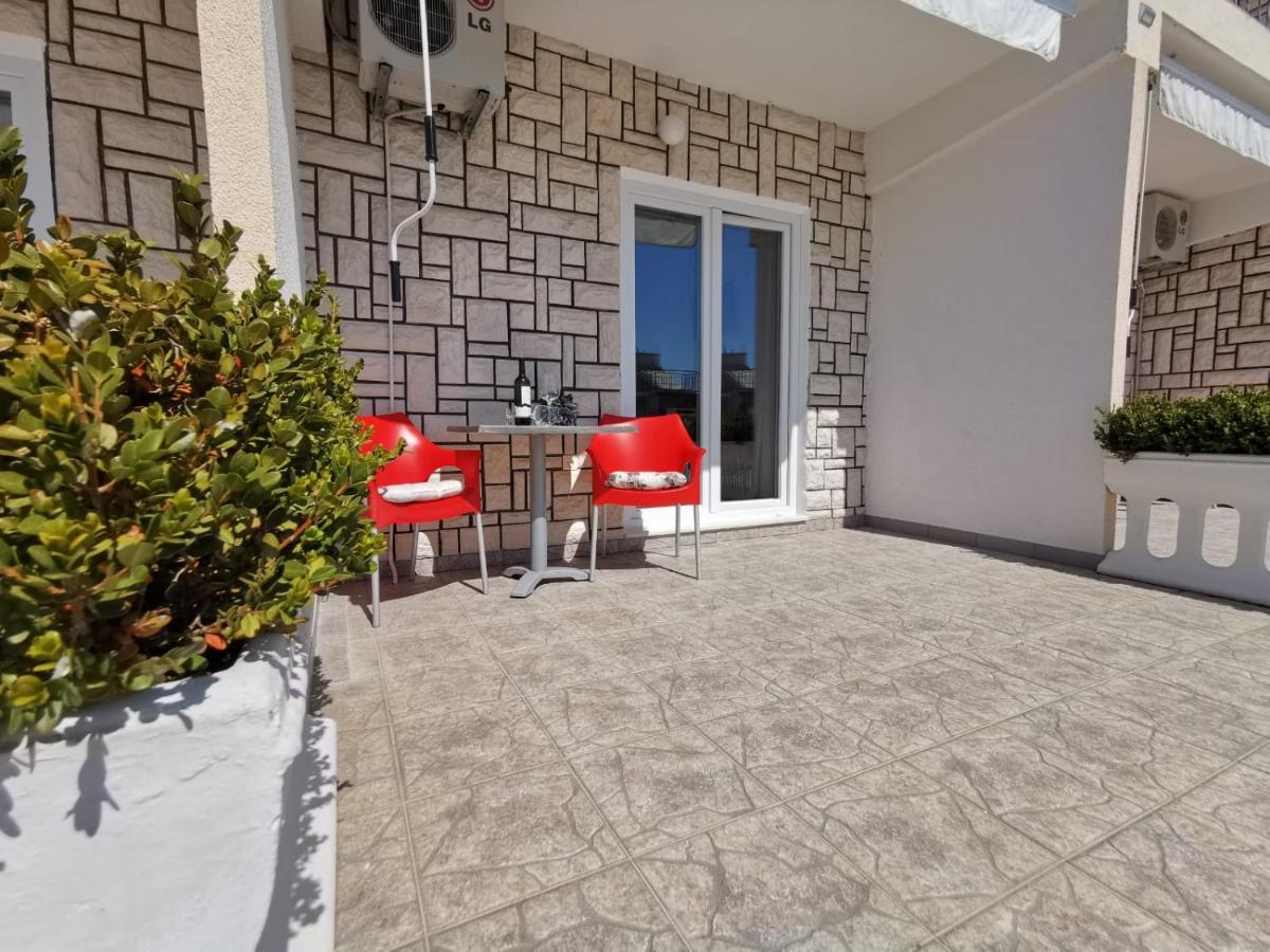 Villa Simovic Baška Voda Exteriör bild